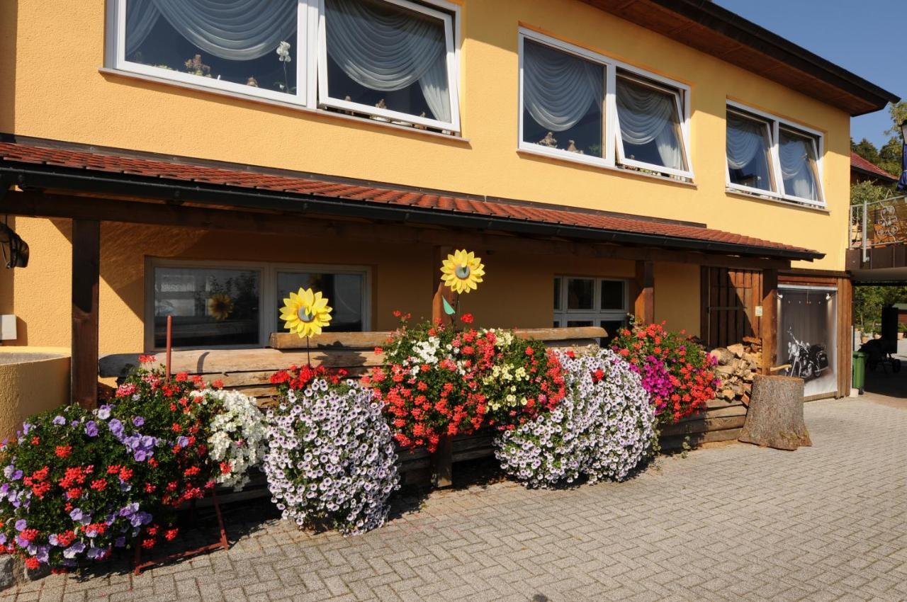 Landhaus Waldfrieden Tengen Dış mekan fotoğraf